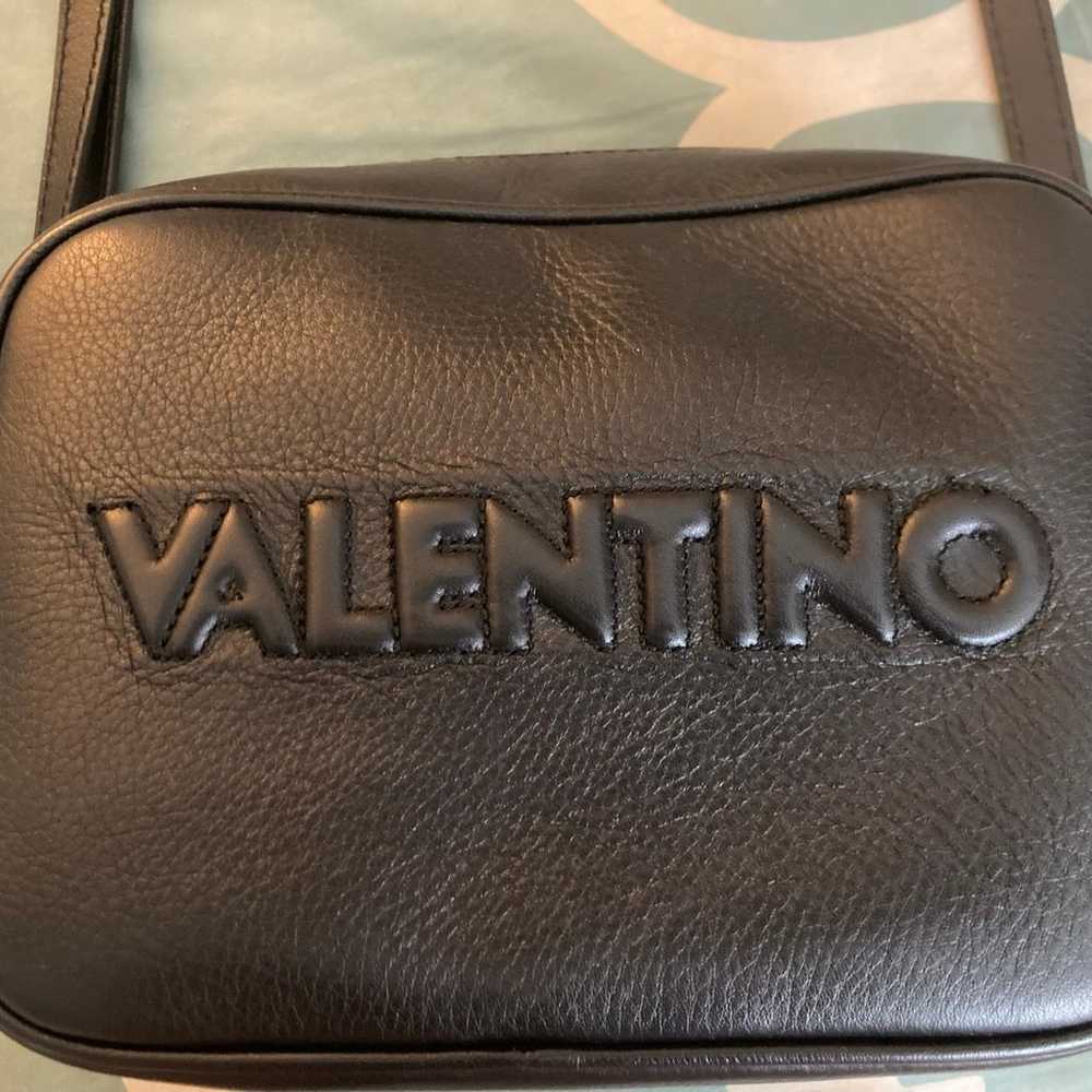 Valentino - image 2