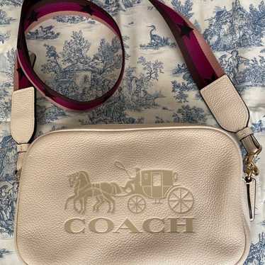 COACH Shoulder Bag White Leather