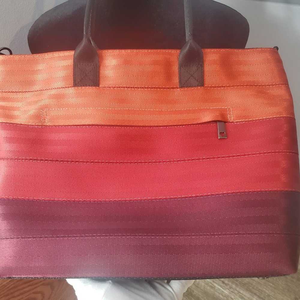 EUC Harveys Seatbelt Bag Red Orange Vamp Vampire … - image 2