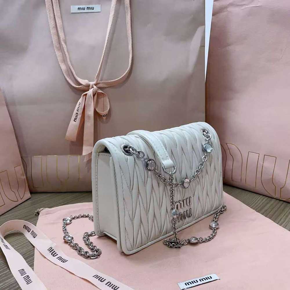 High-quality MIU MIU Matelassé Chain Shoulder Bag - image 2