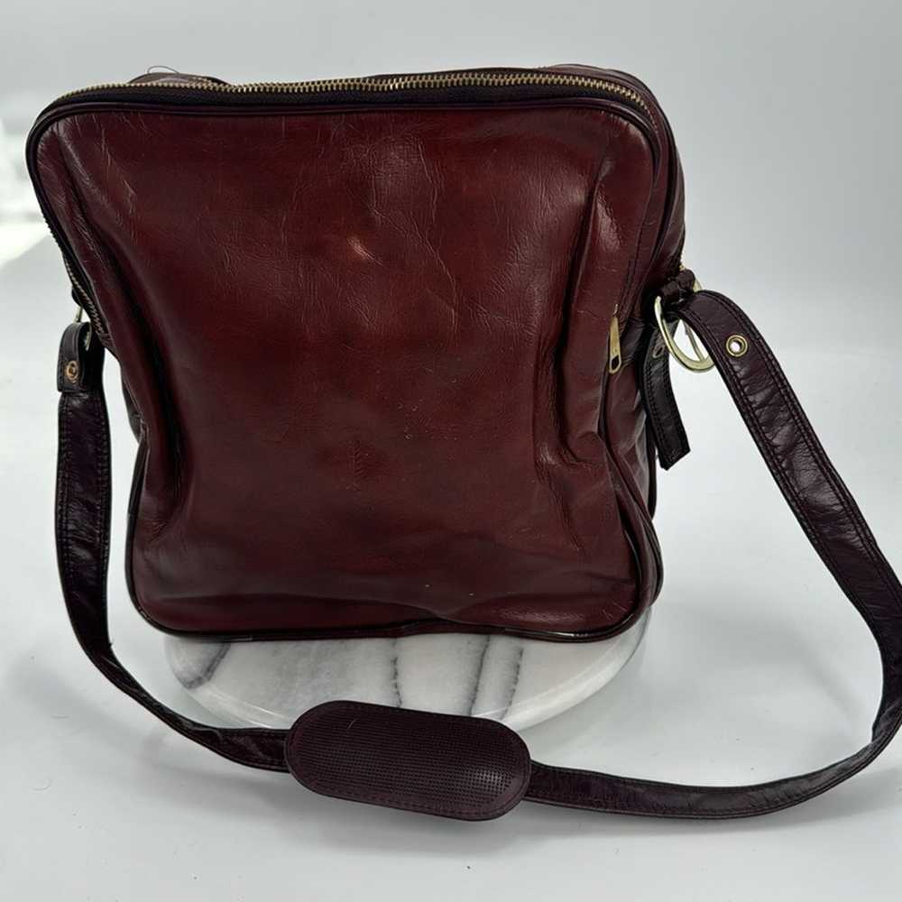 Vintage regency faux leather messenger bag - image 4