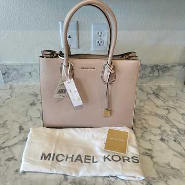 Michael Kors large Mercer Tote