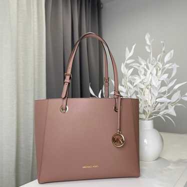 Michael Kors Walsh Dark Fawn Tote