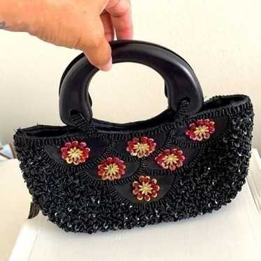 Vintage Beaded Floral Wood Handled Bag 2024 Beautiful