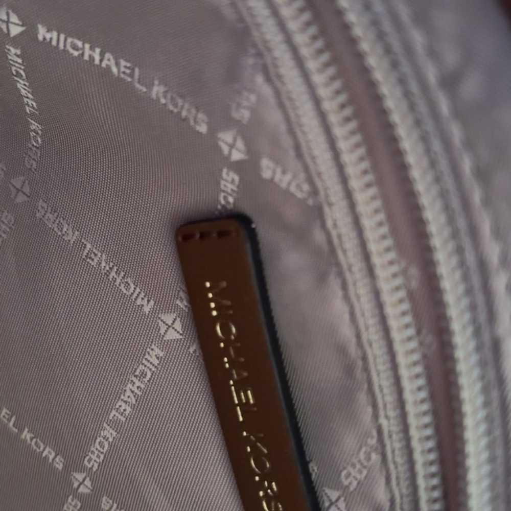 michaels kors purse - image 3