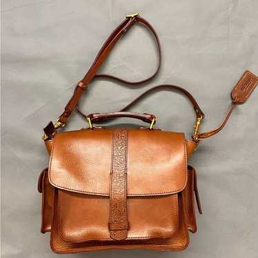 Old Trend Genuine Leather Valley Breeze Crossbody… - image 1