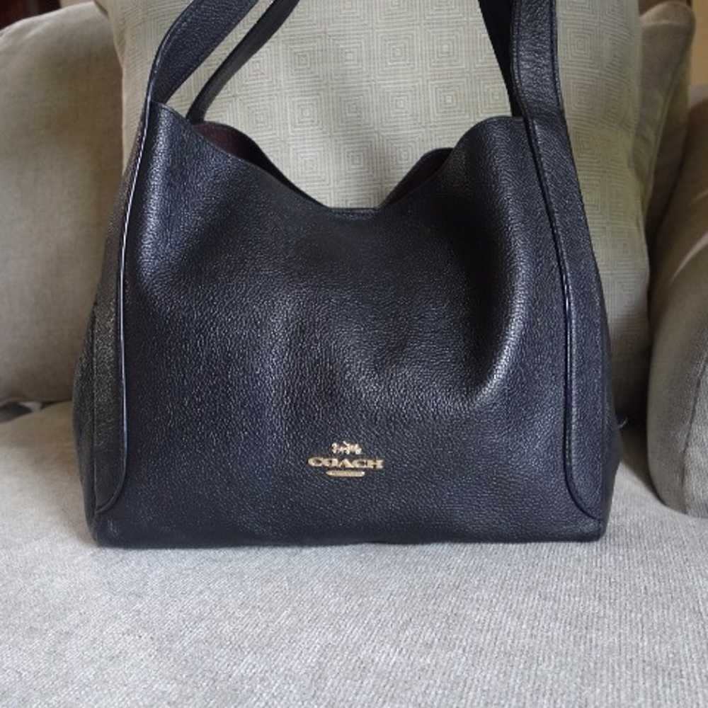 COACH black leather Hadley Hobo large lighweight … - image 4