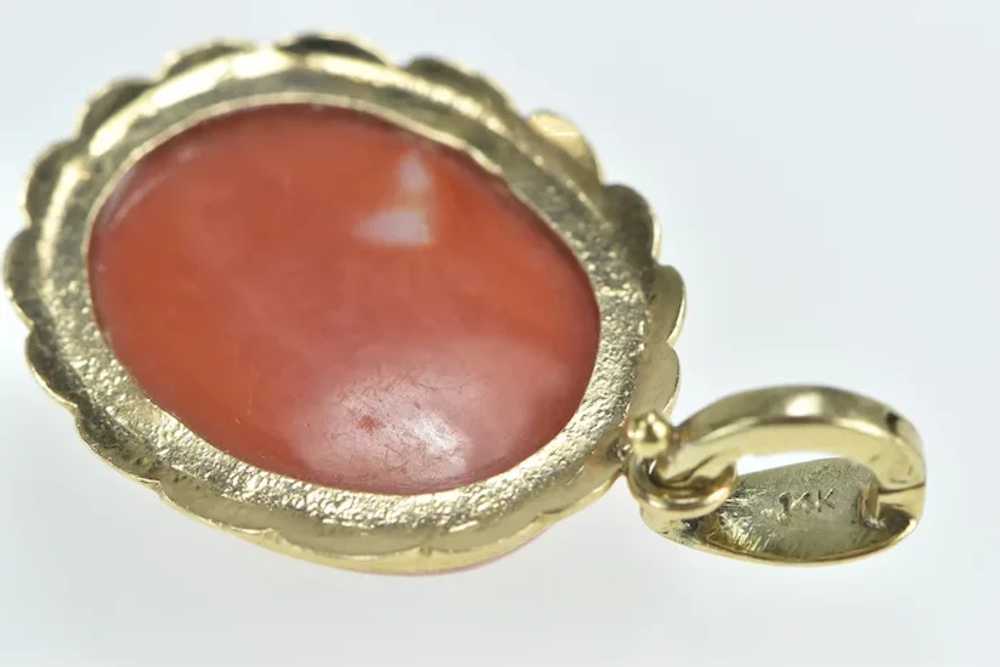 14K Vintage Coral Cabochon Scalloped Trim Pendant… - image 3