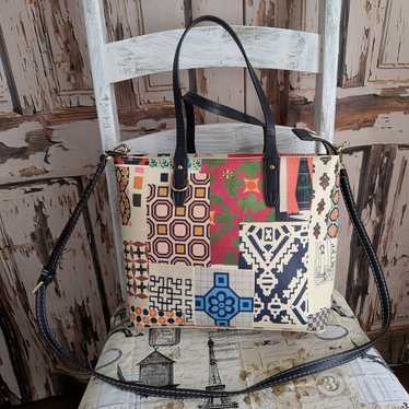 Tory Burch Kerringron square tote in like new store condition