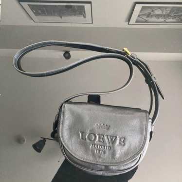 Super beautiful LOEWE leather shoulder bag in blac