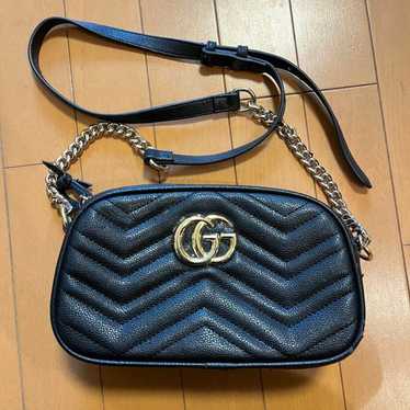 GUCCI GG Marmont Quilted Shoulder Bag