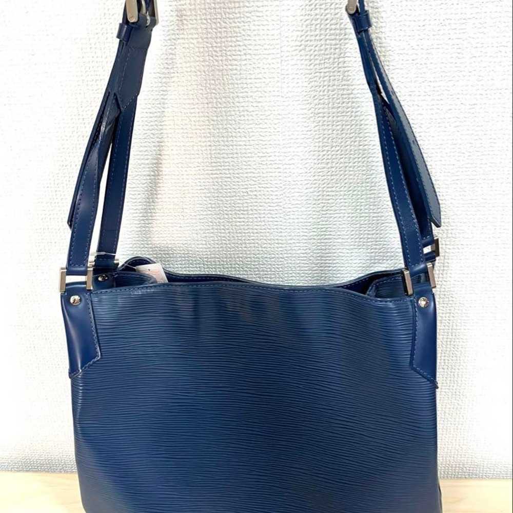 LOUIS VUITTON Epi Mandara Shoulder Bag Blue - image 2