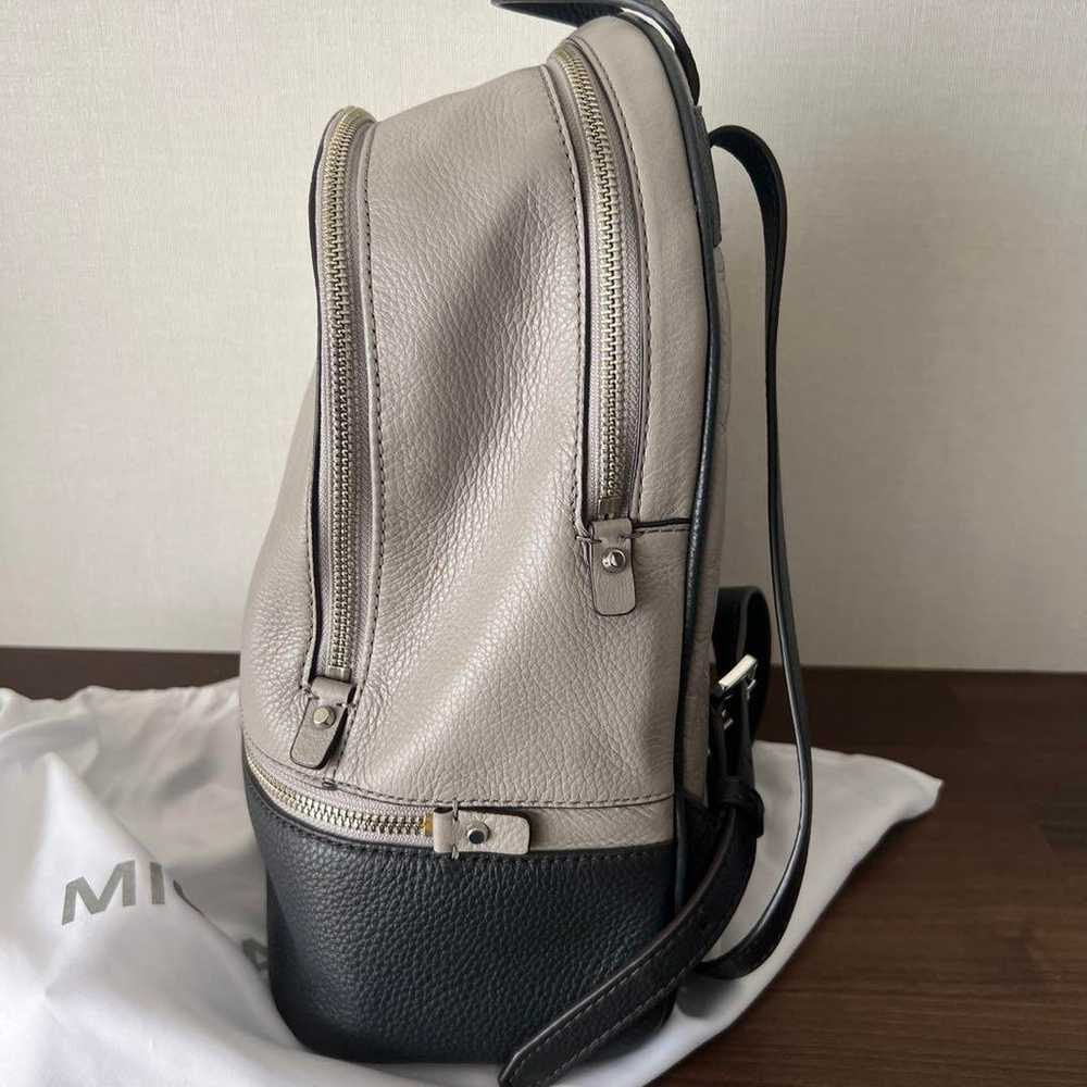 MICHAEL KORS Backpack Gray/Black Leather - image 4