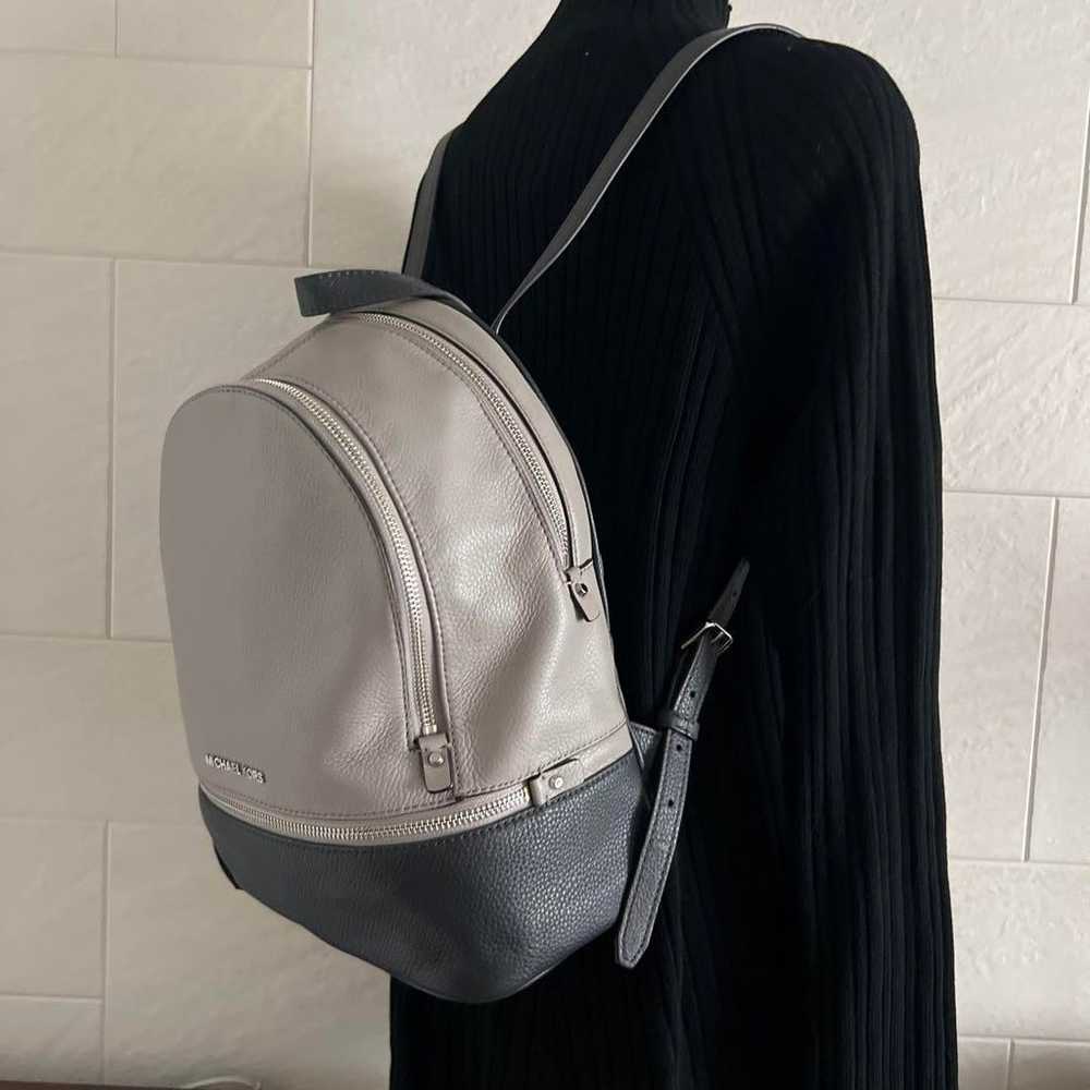 MICHAEL KORS Backpack Gray/Black Leather - image 9