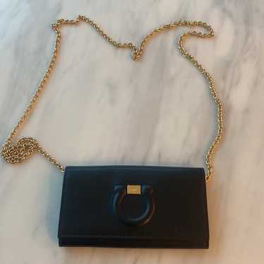 Ferragamo Wallet on chain - image 1