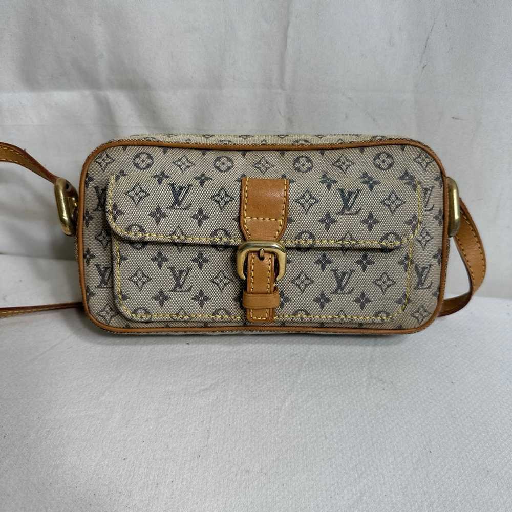 Louis Vuitton  Crossbidy Bag - image 2