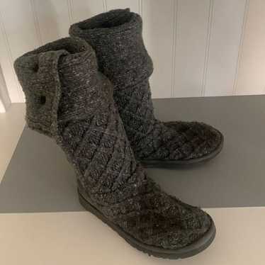 Gray Sweater Uggs Boots - image 1