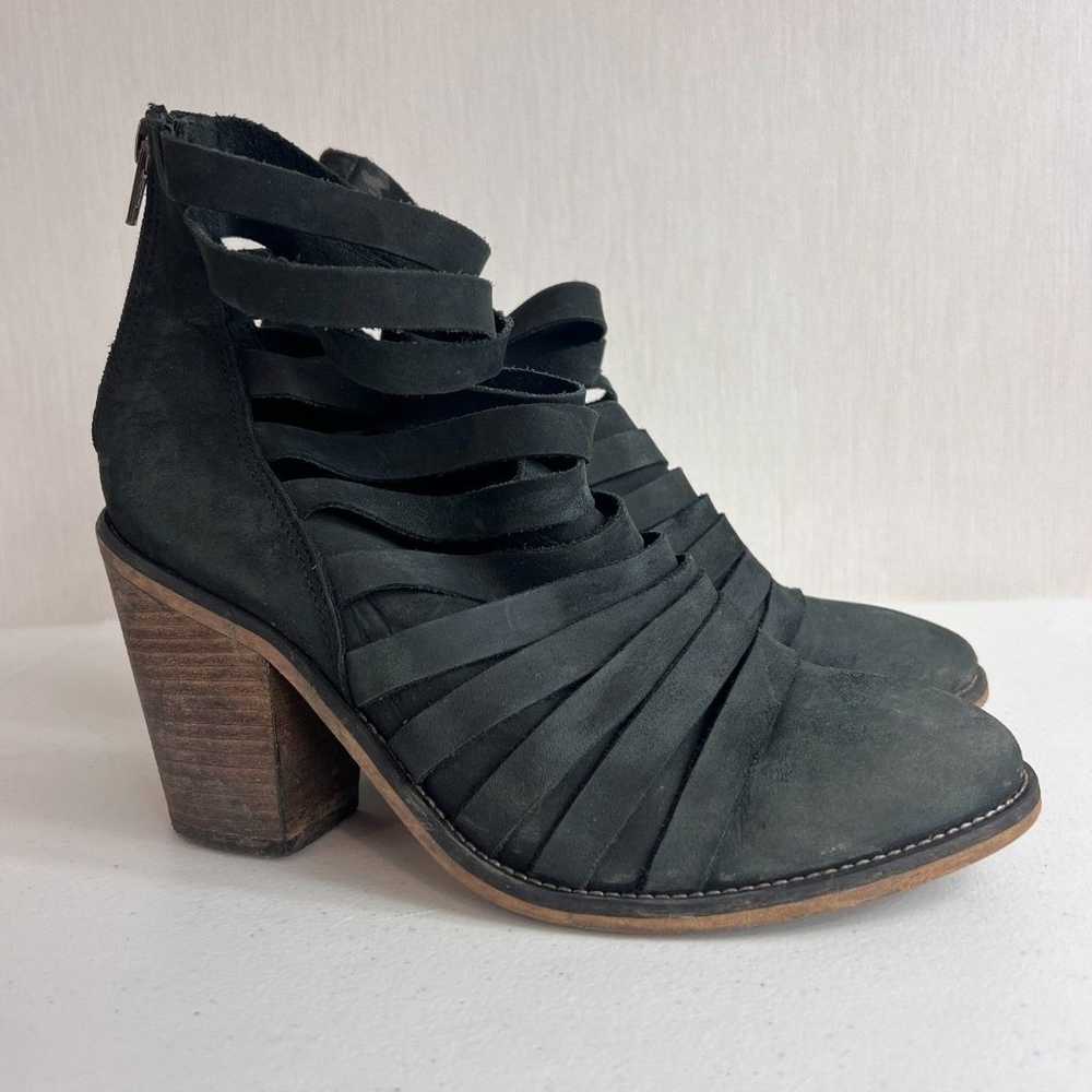 Free People Women's Hybrid Black Leather Strappy … - image 2