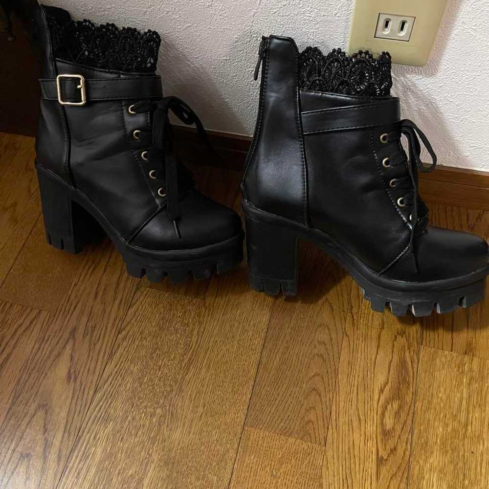 Girls' boots for graduation ceremony - image 3