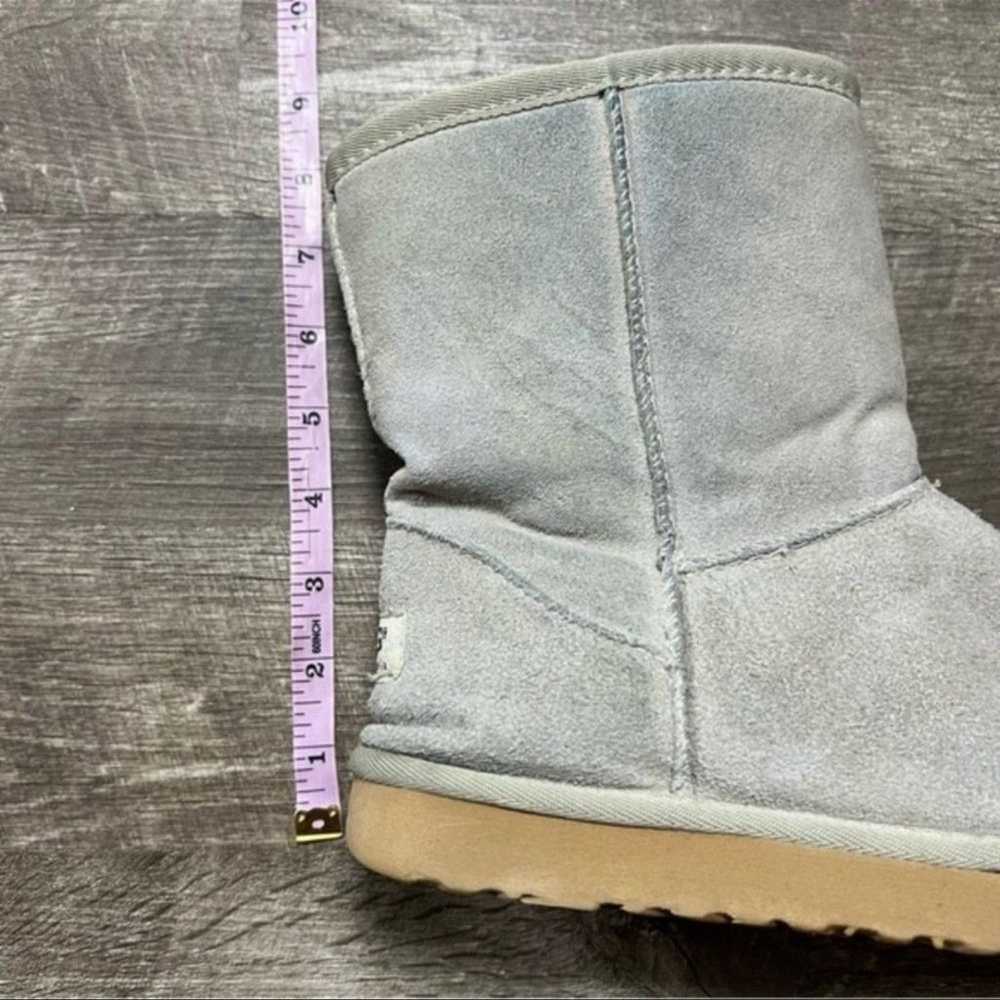 UGG Classic Short II Boot Size 8 - image 9