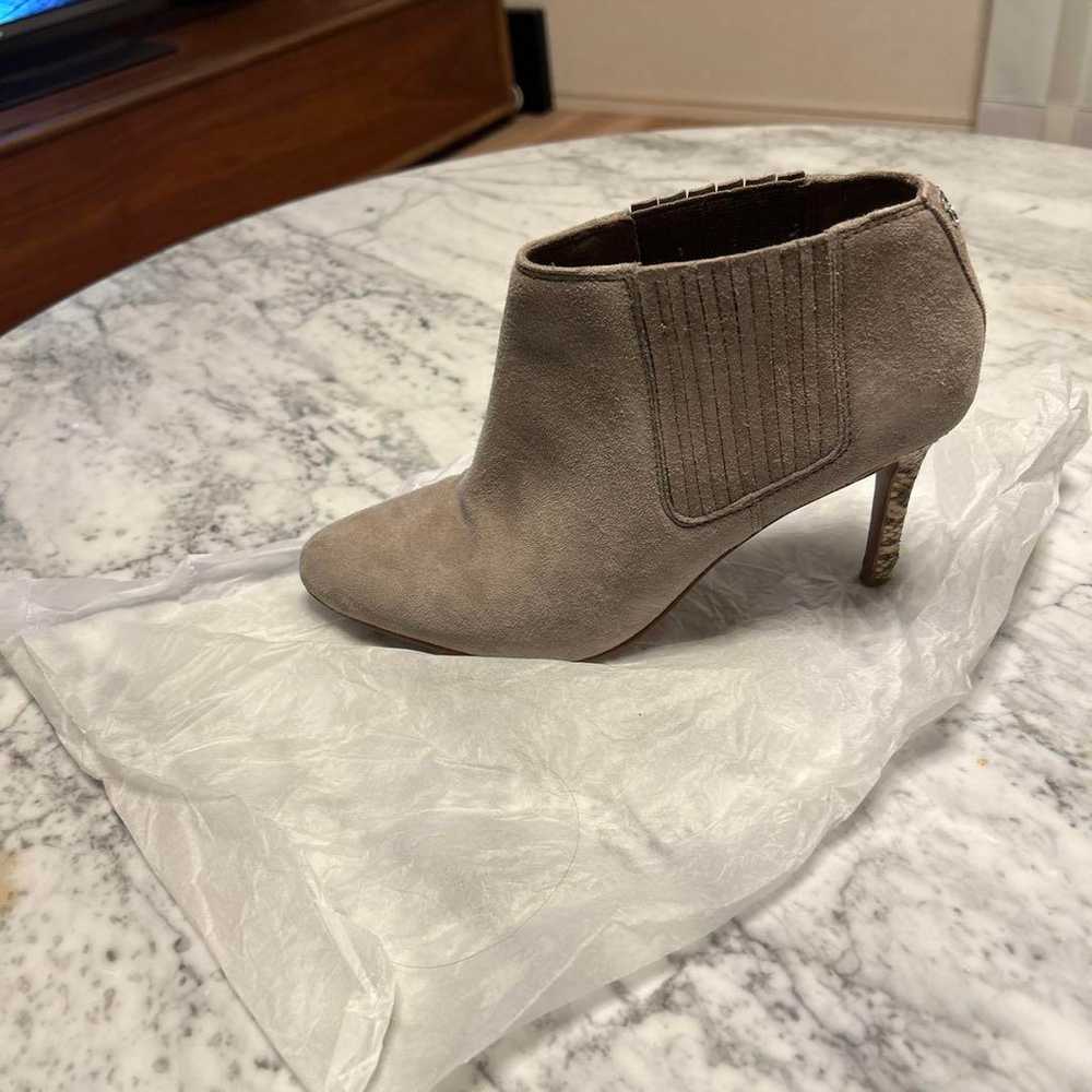 Coach Doverin suede gray ladies C logo boots - image 4