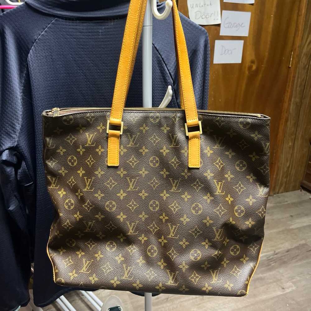 Authentic Louis Vuitton Tote Bag Cabas Mezzo
Mono… - image 2