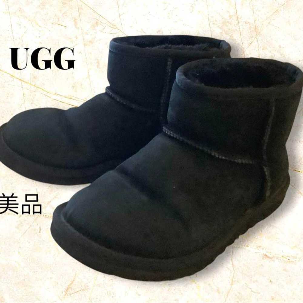 UGG black sheepskin boots in excellent condition … - image 1