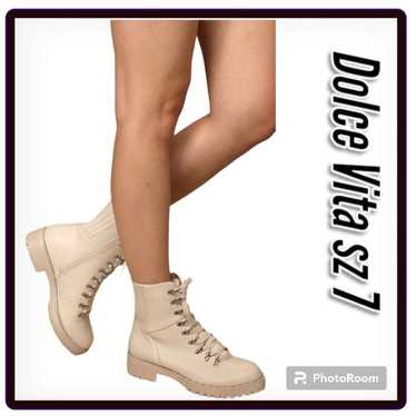 Dolce Vita Oderra Off White Faux Fur Lace-Up Ankle