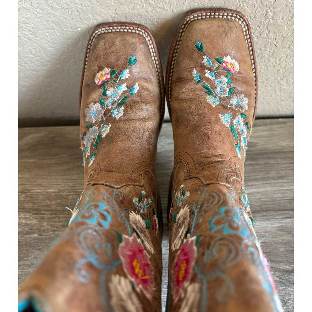 Macie Bean Cowboy Boots Square Toe Floral Embroid… - image 4