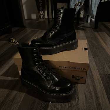 Dr Martens Jadon boot. Women’s size 9