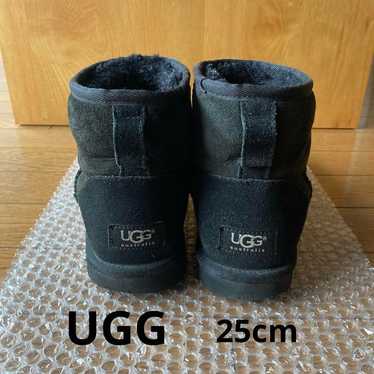 UGG sheepskin boots 25cm black - image 1