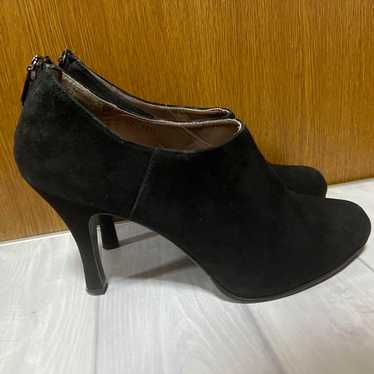 Black Suede Booties Heels - Ginza Kanematsu