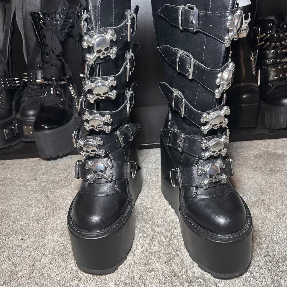 Yru boots - image 1