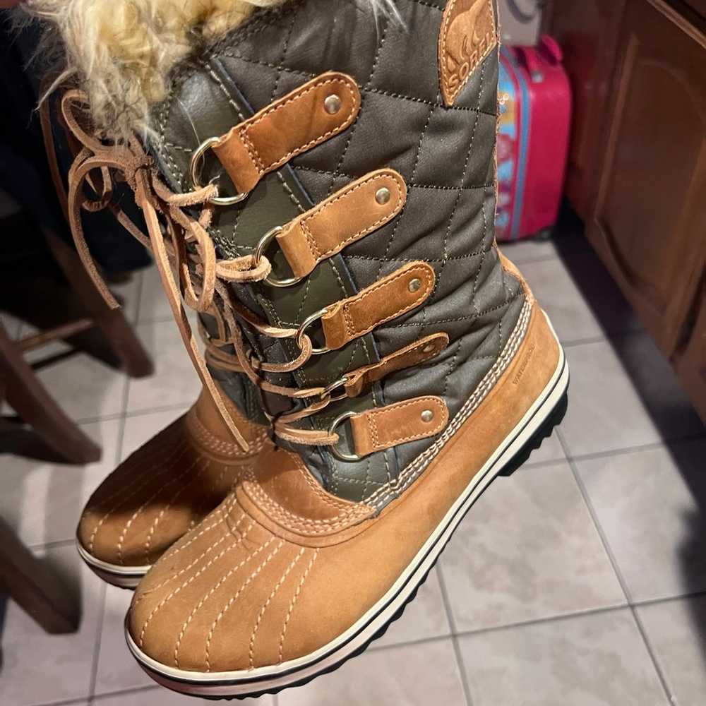 SOREL boots size 9.5 - image 2