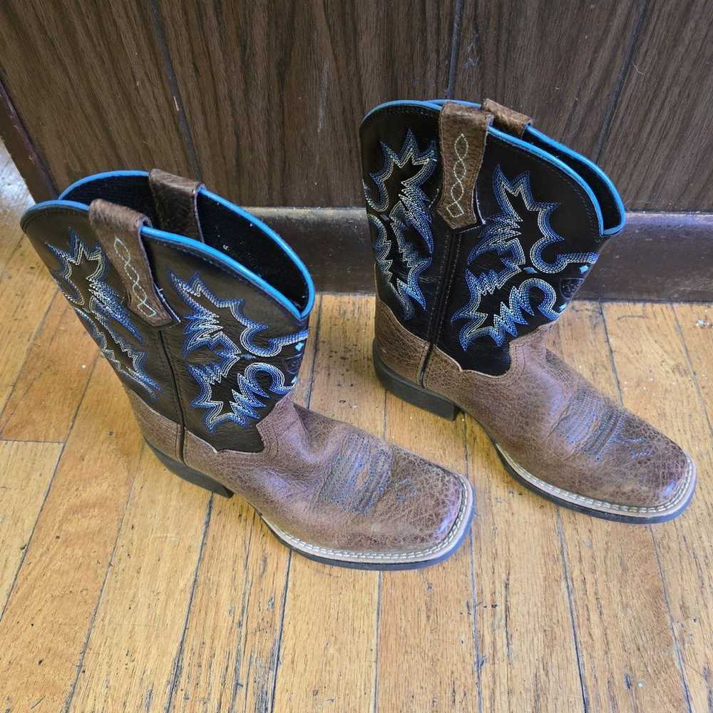 Cowboy Boots Ariat Tombstone size 13 kids - image 2