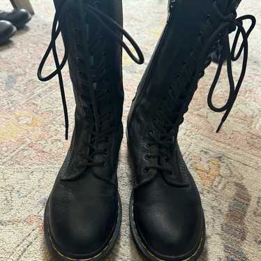 Dr Martens women's tall black