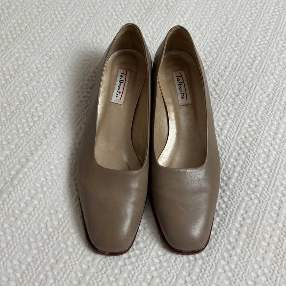 Talbots Beige Genuine Leather Loafers Size 9B Vin… - image 2