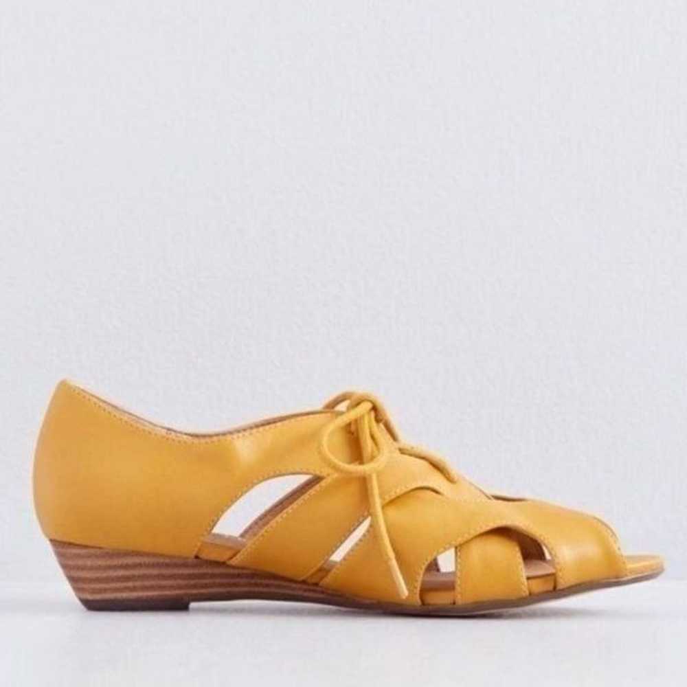 Modcloth Exquisite Interlocking Mustard Sandals S… - image 5