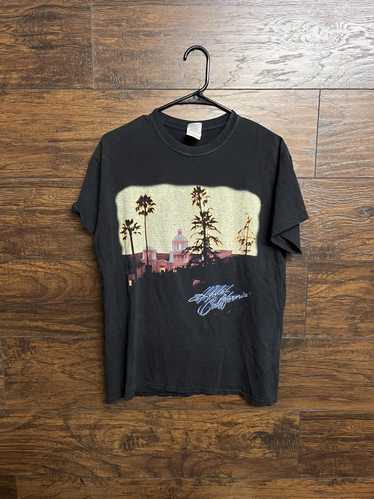 Gildan Vintage Eagles Band T-shirt - Merch Eagles… - image 1