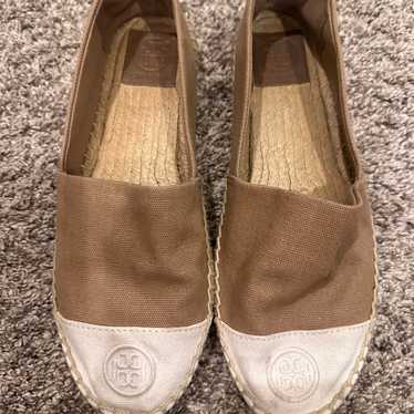 Tory Burch Cap Toe Espadrille Size 9