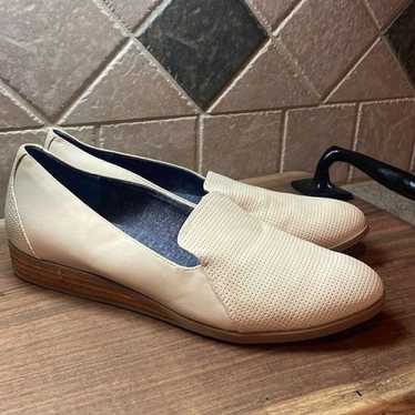 Dr. Scholl’s Be Energized” Cream/Tan Flats - 8.5 … - image 1