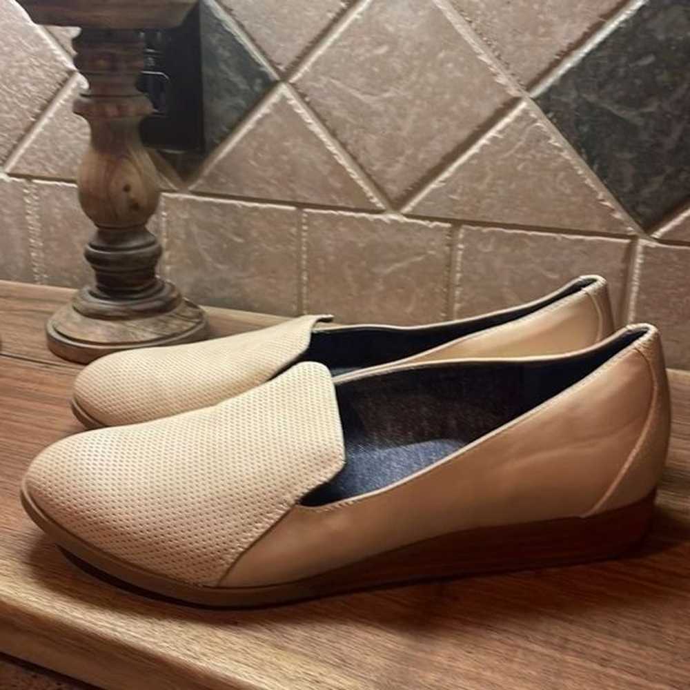 Dr. Scholl’s Be Energized” Cream/Tan Flats - 8.5 … - image 2