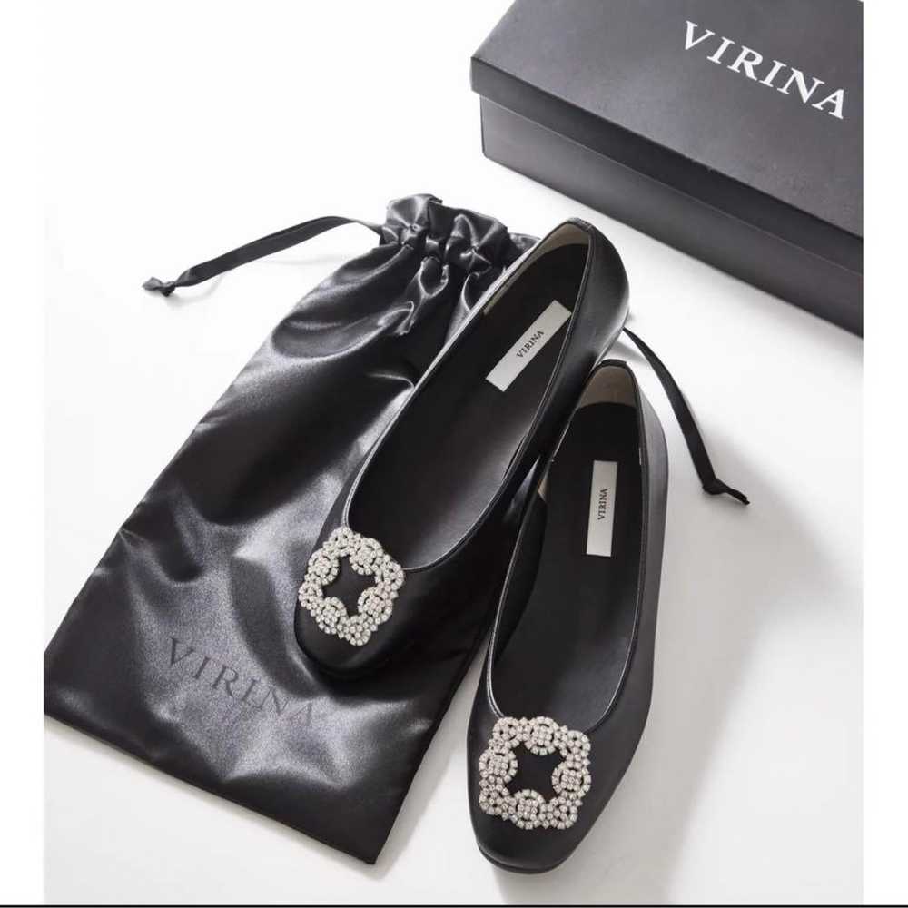 VIRINA Rain and Shine Gina Bijou Pumps (Matte Bla… - image 1