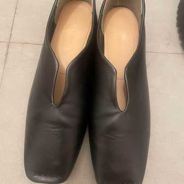 Black pumps - image 1