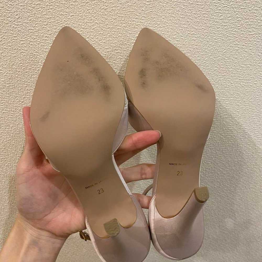 THE TREAT DRESSING Beige High Heels - image 6