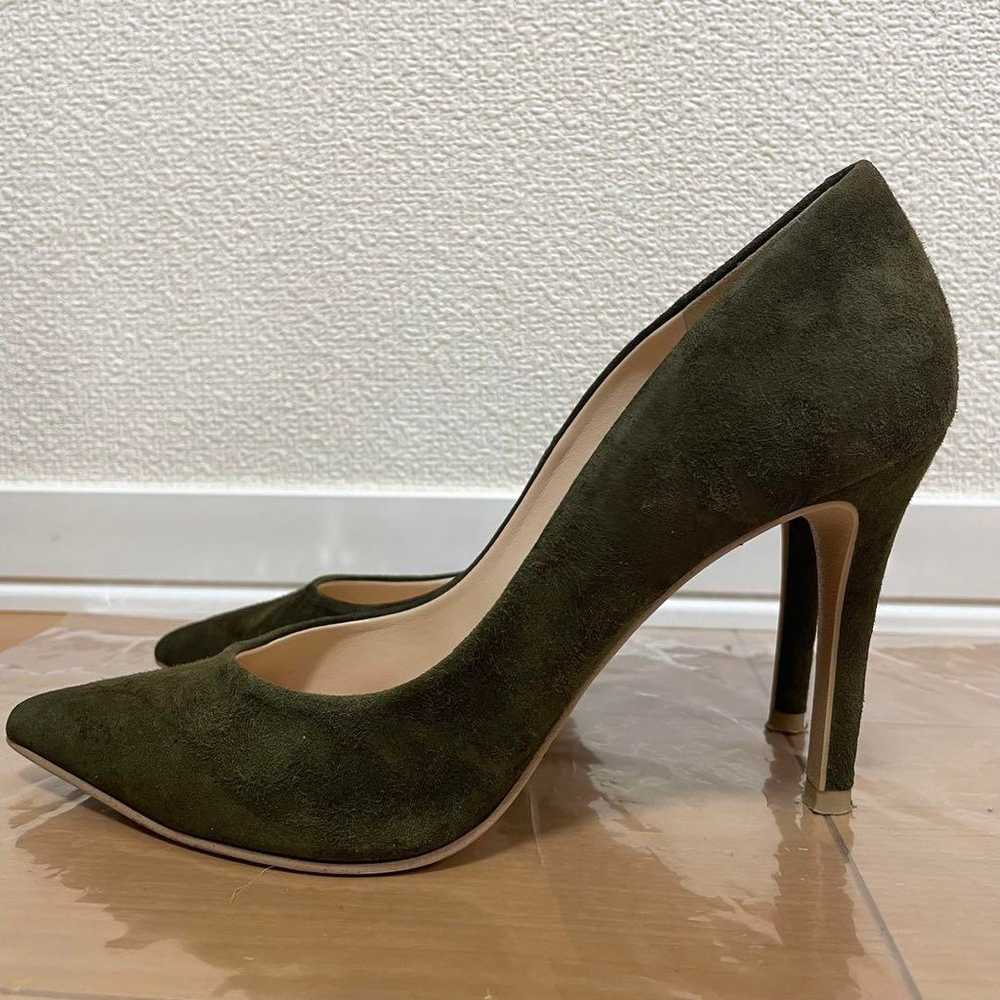 Staple pumps, autumn colors, Diana brand, 23.5cm. - image 2