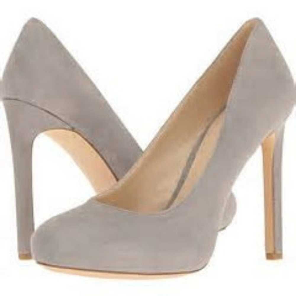 Nine West Tyler gray suede pumps heels size 7.5M - image 3