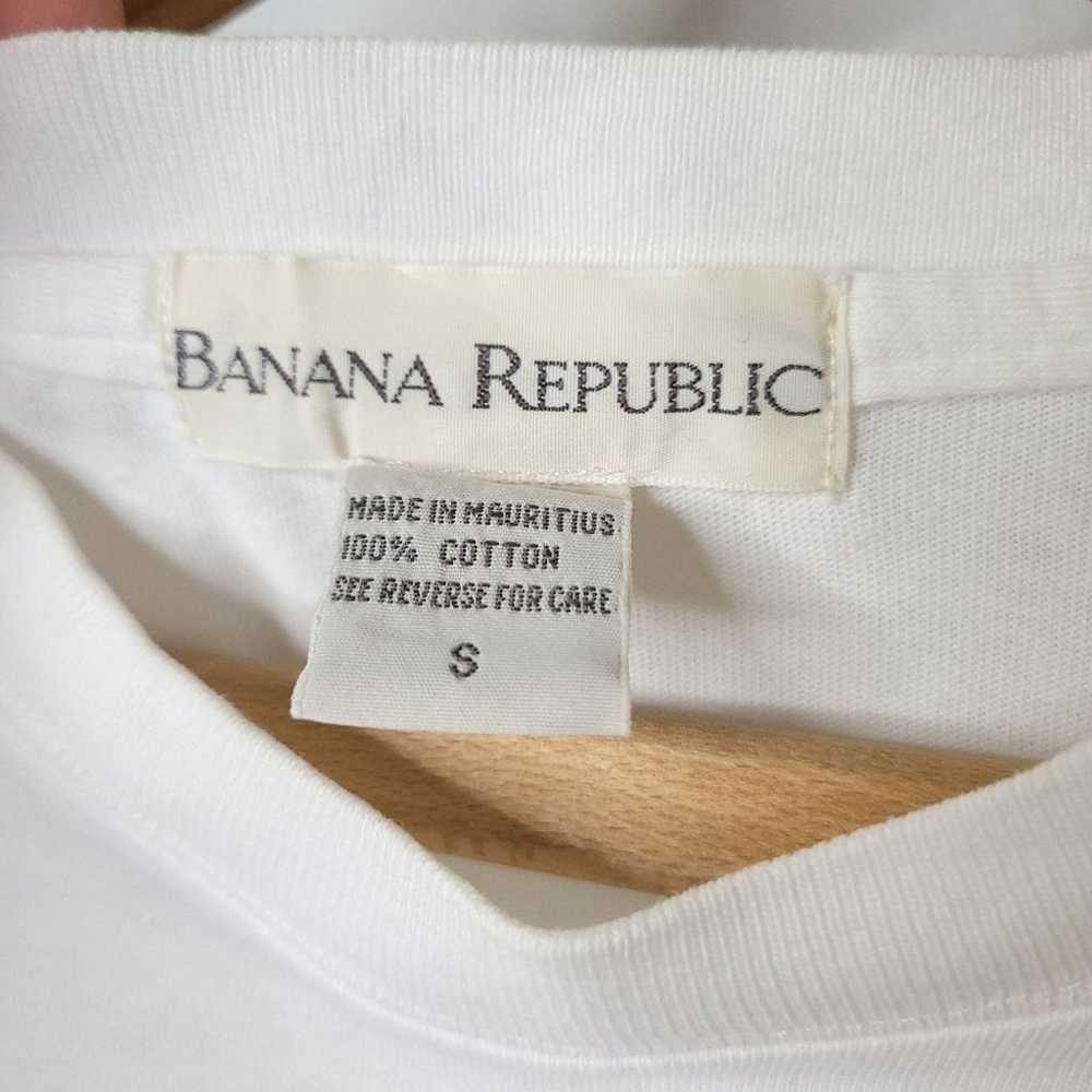 Rare VINTAGE Banana Republic tee - image 5