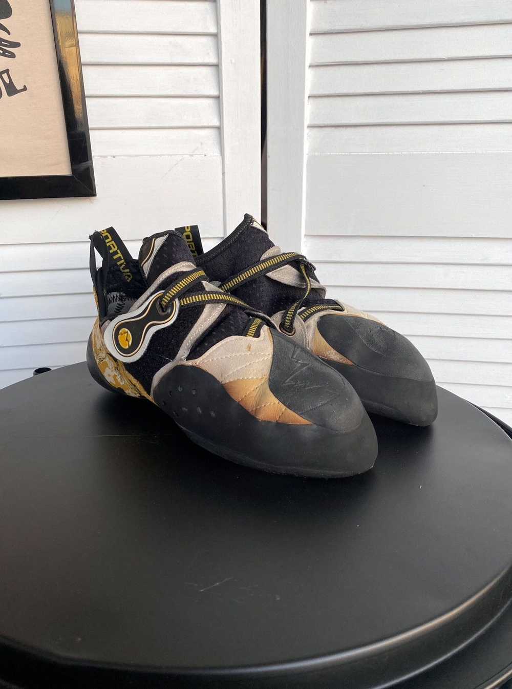 La Sportiva × Outdoor Life × Vintage La Sportiva … - image 2