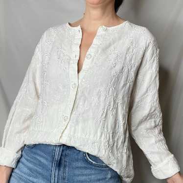 Vintage embroidered floral linen top blouse butto… - image 1